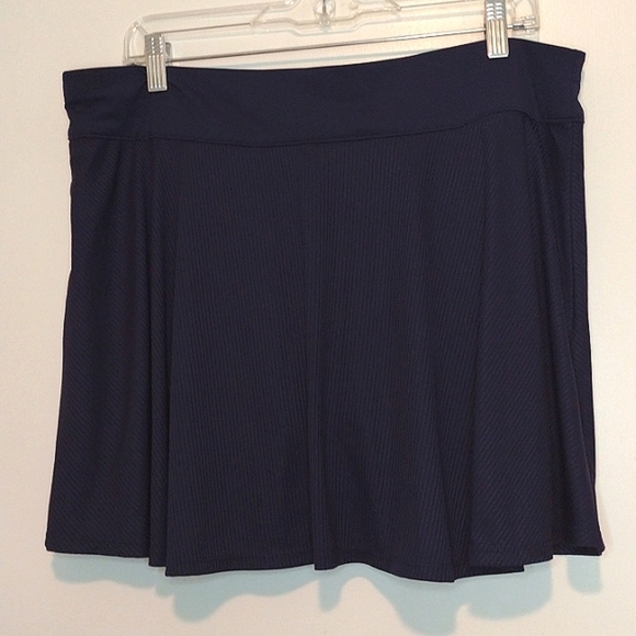 Lillie Green Navy Blue Ribbed Skort Size L - Picture 3 of 6
